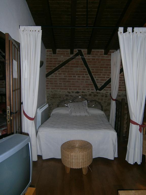 Apartamentos Rurales Tia Josefa Tornavacas Chambre photo